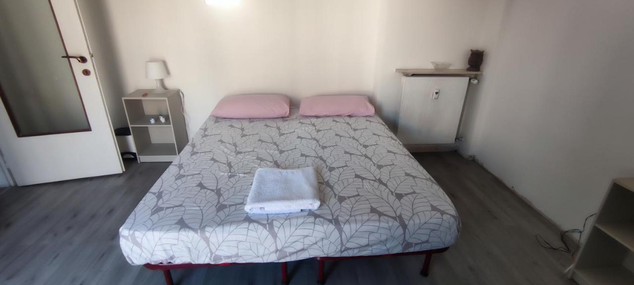 Slataper 22 - Sunny, Central And Confortable Trieste Bagian luar foto