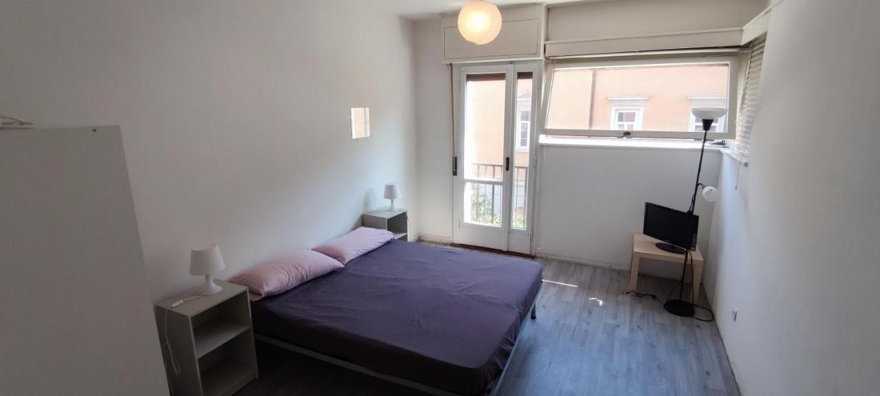 Slataper 22 - Sunny, Central And Confortable Trieste Bagian luar foto